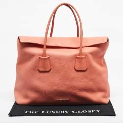 Pre Owned Burberry Peach Grained Leather Baynard Tote