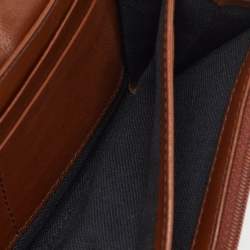 Pre Owned Burberry Brown/Beige Fabric and Leather Leighton Continental Wallet