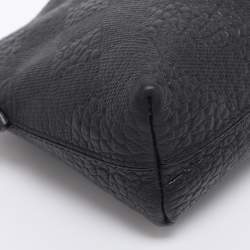 Pre Owned Burberry Black Grained Leather Chichester Crossbody Bag