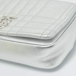 Pre Owned Burberry Silver Quilted Leather Small Lola Shoulder Bag