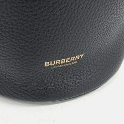 Pre Owned Burberry Black Leather Burberry small bucket bag