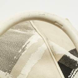Pre Owned Burberry Cream/Off White Brushstroke Paint Canvas and Leather Snap Tote