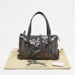 Pre Owned Burberry Metallic Grey Leather Pilgrim Tote