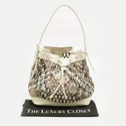 Pre Owned Burberry White/Beige Nova Check Laser Cut PVC and Patent Leather Drawstring Hobo