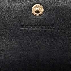 مملوكة مسبقًا محفظة بربري بربري جلد أسود مزودة بمشبك طويل قلاب كونتيننتال