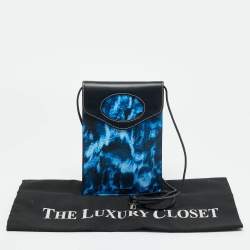 Pre Owned Burberry Blue/Black Water Camo Print Leather Pocket Phone Pouch Crossbody Bag