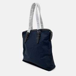 Pre Owned Burberry Navy Blue Nylon fabric shoulder bag
