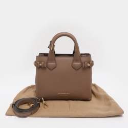 مملوكة مسبقًا Burberry Brown/Beige Leather and House Check Fabric Mini Banner Tote