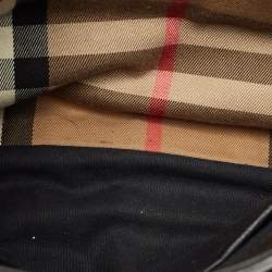 مملوكة مسبقًا حقيبة بربري كامبريلي جلد أسود وقماش هاوس تشيك بمقبض علوي