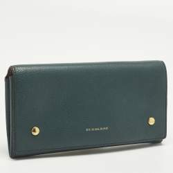 مملوكة مسبقًا Burberry Teal Blue Leather Flap Continental Wallet