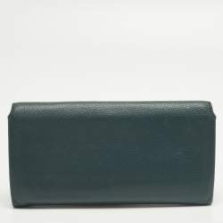 مملوكة مسبقًا Burberry Teal Blue Leather Flap Continental Wallet