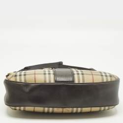 مملوكة مسبقًا Burberry Dark Brown/Beige Haymarket Coated Canvas and Leather Hobo