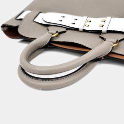 Pre Owned Burberry Leather Beige Belt Bag Medium