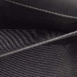 مملوكة  مسبقًا Burberry Lola Small Black Leather Shoulder Bag