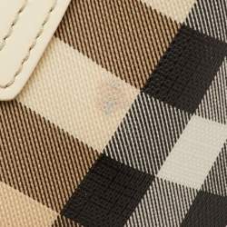 مملوكة مسبقًا حقيبة يد بربري إيدن جلد لامع وPVC كارو نوفا بيج/أبيض