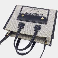 مملوكة مسبقًا حقيبة يد توتس بربري فريا قماش بيج/أسود صغيرة