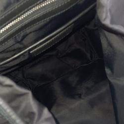 مملوكة مسبقًا حقيبة ظهر بربري نايلون أسود حقيبة ظهر