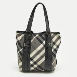 مملوكة مسبقًا حقيبة يد بربري نايلون كاروهات بيت أسود/رمادي وجلد لامع
