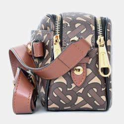 Pre Owned حقيبة كروس بودي بربري جلد بني بشعار TB للكاميرا