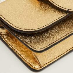 Pre Owned حقيبة بريري كروس بودي بسلسلة ميني جلدية ذهبية مع إبزيم