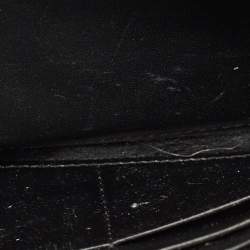 Pre Owned محفظة بربري بغطاء نايلون وتفاصيل جلد براءات سوداء كاروهات دخان