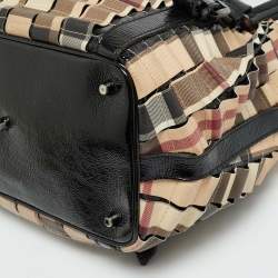 Pre Owned حقيبة تسوق بربري بي في سي وفينيل كاروتريد مطوية أسود/بيج نوفا تشيك جلد براءات الاختراع