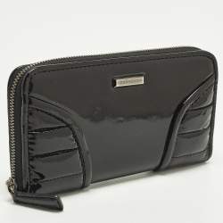 Pre Owned Burberry Black Quilted Patent Leather Zip Around Wallet