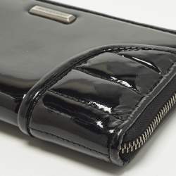 Pre Owned Burberry Black Quilted Patent Leather Zip Around Wallet