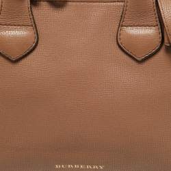 مملوكة مسبقًا حقيبة يد توتس بربري قماش كاروهاس هاوس تشيك وجلد بنية صغيرة