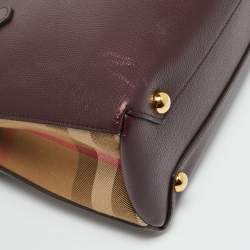 Pre Owned Burberry Banner Small Burgundy/Beige House Check Fabric and Leather Tote