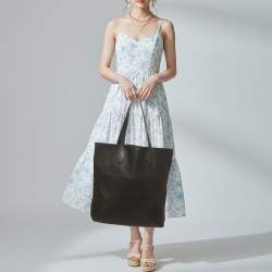 Pre Owned Burberry Remington Black Leather Shopper Tote