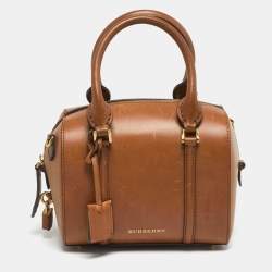 Pre Owned حقيبة بولينغ بربري ألشيستر جلد بني صغير