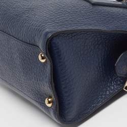 مملوكة مسبقًا حقيبة يد توتس بربري جلد حبيبي أزرق كحلي كليفتون