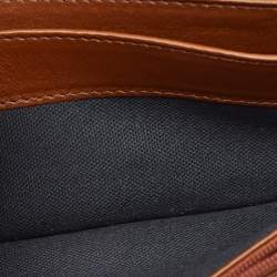 مملوكة مسبقًا محفظة بربري كونتيننتال ليغتون جلد وقماش كاروهات هاوس بنية/ بيج