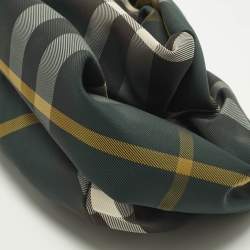 Pre Owned Burberry Rose Ruched Multicolor Checkered Nylon Clutch