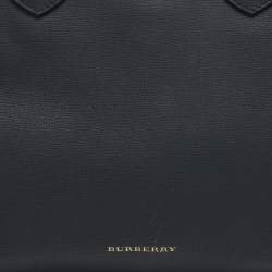 Pre Owned حقيبة يد توتس بربري بانر جلد أزرق بحري/بيج متوسط وكاتنس كانفاس تشيك المنزل