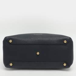 Pre Owned حقيبة يد توتس بربري بانر جلد أزرق بحري/بيج متوسط وكاتنس كانفاس تشيك المنزل