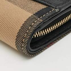 Pre Owned Burberry Finsbury Black/Beige House Check Canvas and Leather French Wallet
