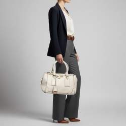 Pre Owned Burberry Gladstone Light Beige Grain Leather Satchel