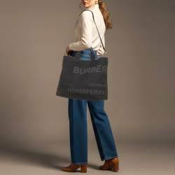 مملوكة مسبقًا Burberry Ormond Logo Black Canvas Tote