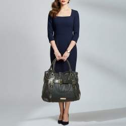 مملوكة مسبقًا Burberry Belted Green Ombre Quilted Leather Tote