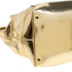 Pre Owned حقيبة يد بربري جلد ذهبية ميتالك