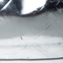 مملوكة مسبقًا Burberry Metallic Silver Patent Leather Shopper Tote