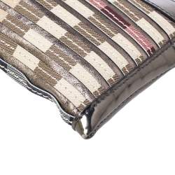 مملوكة مسبقًا Burberry Beige/Metallic Nova Check PVC and Patent Leather Zip Wristlet Clutch