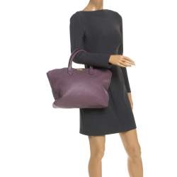 Pre Owned Burberry Lilac Leather Medium Dewsbury Tote 