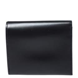 مملوكة مسبقًا Burberry Black Leather Compact Wallet