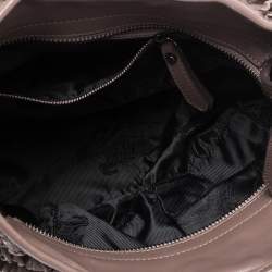 Pre Owned Burberry Old Rose Ruffled Leather Lowry Hobo
