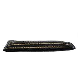 Pre Owned حقيبة معصم كلاتش بربري جلد سوداء