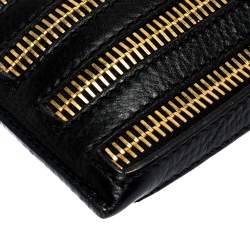 Pre Owned حقيبة معصم كلاتش بربري جلد سوداء