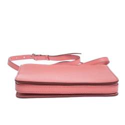 Pre Owned حقيبة كروس بربري سحاب تريبل جلد وردية فاتحة